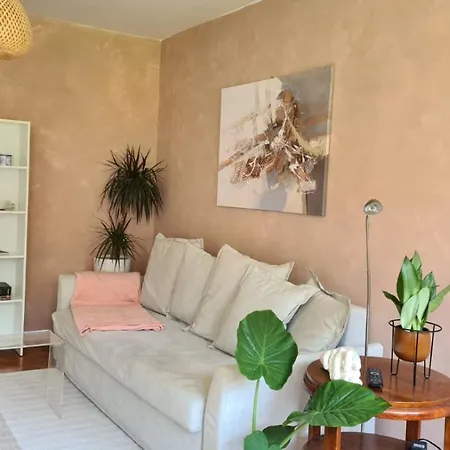 With Sauna In Centre *